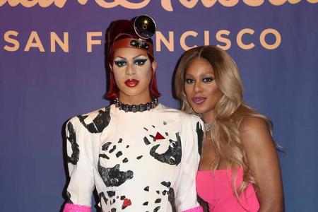 ...muss man bei Laverne Cox wohl genauer hinschauen. Das ganze Drama-Make-up macht es da nicht leicht, sie wiederzuerkennen....