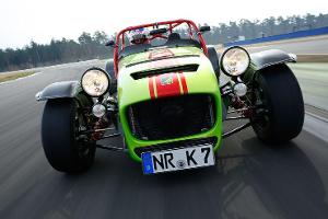 310 PS treffen auf 602 Kilo