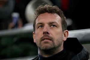 Derby-Pleite bei Weinzierl-Rückkehr: Augsburg zittert weiter
