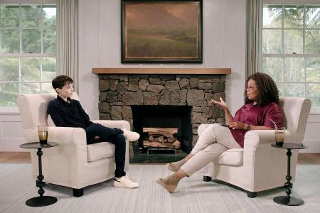 Elliot Page hat mit Oprah Winfrey über sein Coming-out gesprochen Elliot Page hat mit Oprah Winfrey über sein Coming-out gesprochen
