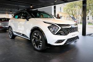 Kompakte EU-Version mit PHEV, Diesel und Hybrid