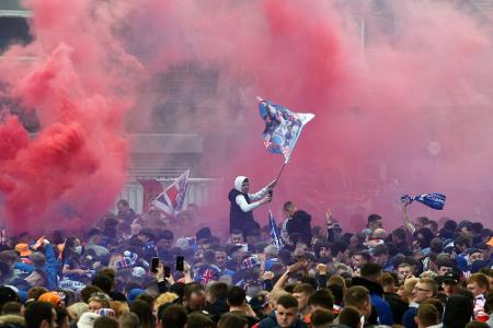 Schottland: Meister Rangers beendet Saison ohne Niederlage Schottland: Meister Rangers beendet Saison ohne Niederlage