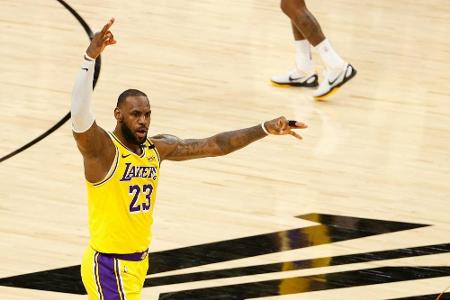 NBA: Lakers gleichen aus - Schröder stark NBA: Lakers gleichen aus - Schröder stark