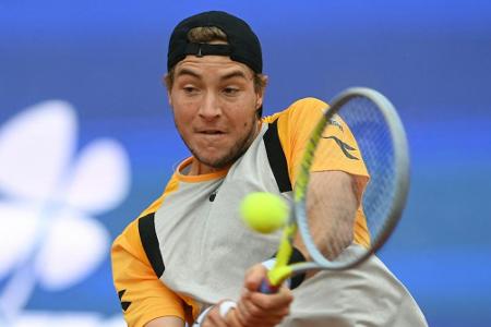 Tennis: Struff mit viel Mühe im Viertelfinale von Parma Tennis: Struff mit viel Mühe im Viertelfinale von Parma
