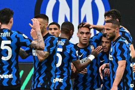 Nach Titelgewinn: Inter schlägt Sampdoria deutlich Nach Titelgewinn: Inter schlägt Sampdoria deutlich