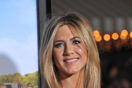 Jennifer Aniston hat bereits ihre zweite Corona-Schutzimpfung erhalten. Jennifer Aniston hat bereits ihre zweite Corona-Schutzimpfung erhalten.