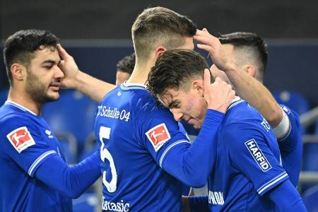 Schalke beginnt Abschiedstour mit weiterer Pleite Schalke beginnt Abschiedstour mit weiterer Pleite