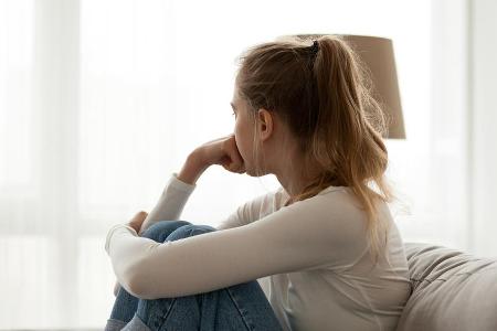 Jeder Mensch trauert auf seine Weise. Jeder Mensch trauert auf seine Weise.