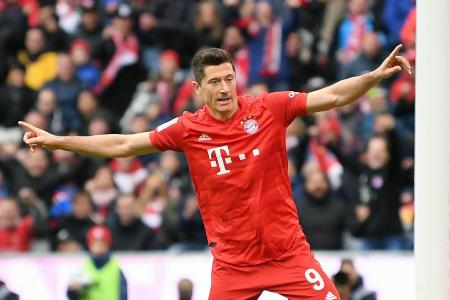 Robert Lewandowski vom FC Bayern München hat seine Tor-Ausbeute in der Bundesliga weiter nach oben geschraubt - und ist noch... Robert Lewandowski vom FC Bayern München hat seine Tor-Ausbeute in der Bundesliga weiter nach oben geschraubt - und ist noch...