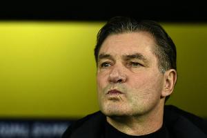 Altersgrenze für Schiedsrichter "ist ein Witz": Zorc kritisiert Gräfe-Aus