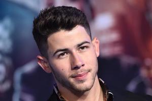 Nach Set-Unfall: Nick Jonas ins Krankenhaus eingeliefert