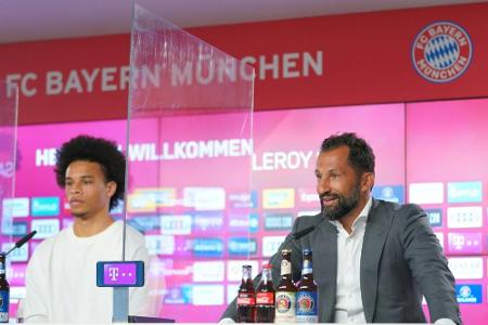 Bayerns Salihamidzic freut sich über Sanes Tempo und Tordrang Bayerns Salihamidzic freut sich über Sanes Tempo und Tordrang