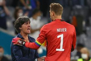 Kniefall und Regenbogen: DFB-Team und England setzen Zeichen
