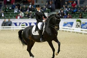 Dressur-DM in Balve: Von Bredow-Werndl gewinnt auch die Kür