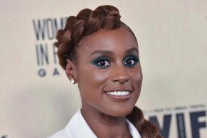 Issa Rae, hier auf einem Event im Jahr 2019, wird Spider-Woman sprechen