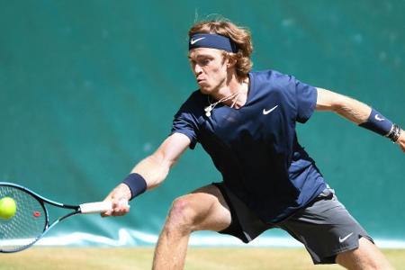 Zverev-Bezwinger Humbert und Rublew im Finale von Halle Zverev-Bezwinger Humbert und Rublew im Finale von Halle