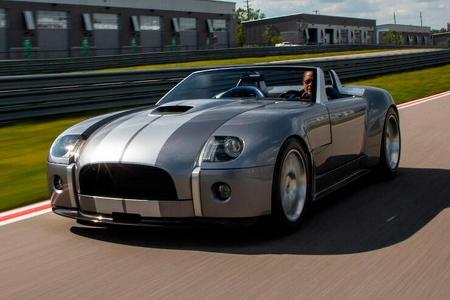 Ford Shelby Cobra Concept (2004)