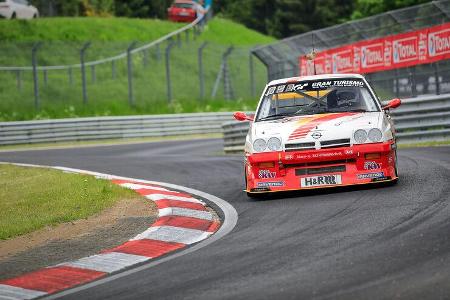 Opel Manta - Startnummer 125 - 24h Rennen Nürburgring - Nürburgring-Nordschleife - 3. Juni 2021