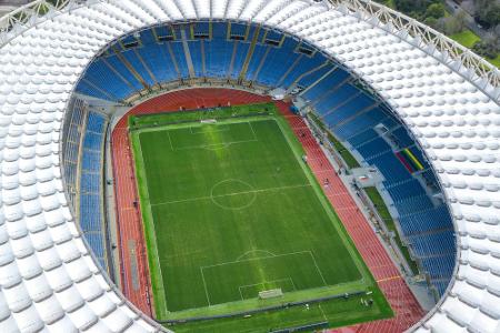 24 Nationen treten vom 11. Juni bis 11. Juli bei der Fußball-Europameisterschaft 2021 an. In diesen elf Stadien treffen die ... 24 Nationen treten vom 11. Juni bis 11. Juli bei der Fußball-Europameisterschaft 2021 an. In diesen elf Stadien treffen die ...