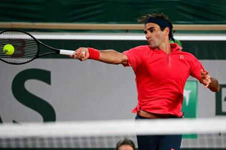 Federer läutet in Halle Federer läutet in Halle