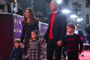 Herzogin Kate und Prinz William mit den Kindern Louis, Charlotte und George.