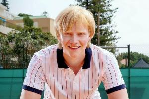 Der junge Boris Becker, dargestellt von Bruno Alexander