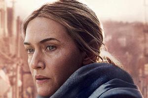 Für die Falten um ihre Augen auf dem Promo-Poster für "Mare of Easttown" hat Kate Winslet gekämpft.
