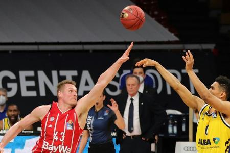 Alba gewinnt Spiel eins der Finalserie - Bayern sorgen sich um Zipser Alba gewinnt Spiel eins der Finalserie - Bayern sorgen sich um Zipser