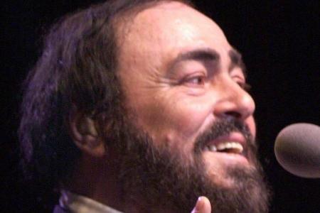 Luciano Pavarotti starb im Alter von 71 Jahren an Nierenversagen. Luciano Pavarotti starb im Alter von 71 Jahren an Nierenversagen.