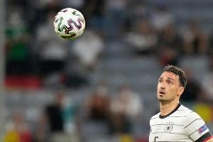 "Hölzern"-Vorwurf: Hummels kontert Schweinsteiger