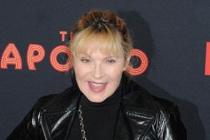 Kim Cattrall wurde durch ihre Rolle der Samantha Jones in "Sex and the City" bekannt. Für die Fortsetzung der Serie kehrt si...