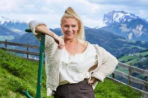 Magdalena Brzeska zieht am Donnerstagabend mit neun weiteren Promis auf die "Alm".