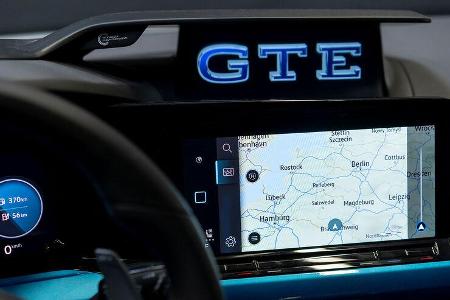 VW Golf GTE Skylight