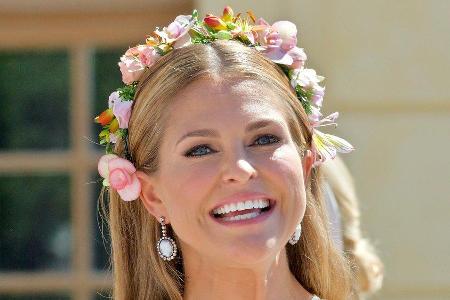 Prinzessin Madeleine hat zwei Töchter, Leonore und Adrienne, und einen Sohn, Nicolas. Prinzessin Madeleine hat zwei Töchter, Leonore und Adrienne, und einen Sohn, Nicolas.