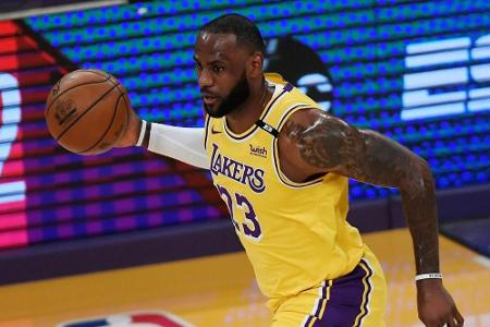 Erstrundenaus für Schröder und James: Lakers scheitern an Phoenix Erstrundenaus für Schröder und James: Lakers scheitern an Phoenix