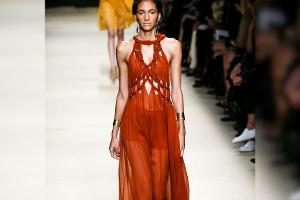 Feminin und verführerisch: Floating Dresses machen Lust auf Sommer