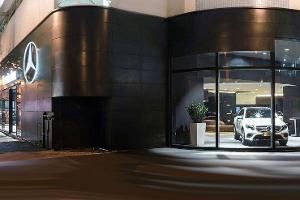 25 Showrooms sollen eine Mrd. Euro bringen