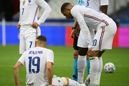 EM-Generalprobe: Benzema verletzt ausgewechselt EM-Generalprobe: Benzema verletzt ausgewechselt