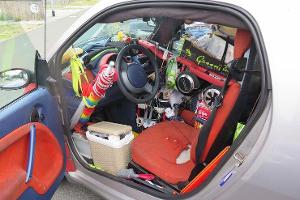 Überladener Smart auf A9 gestoppt