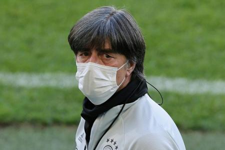 Deutsche Mannschaft bezieht EM-Camp mit Verspätung Deutsche Mannschaft bezieht EM-Camp mit Verspätung