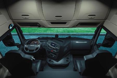 IVECO S-Way Zugmaschine