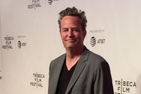 US-Star Matthew Perry trennt sich von seiner Verlobten. US-Star Matthew Perry trennt sich von seiner Verlobten.