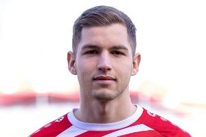 Schalke leiht Offensiv-Talent Pieringer aus