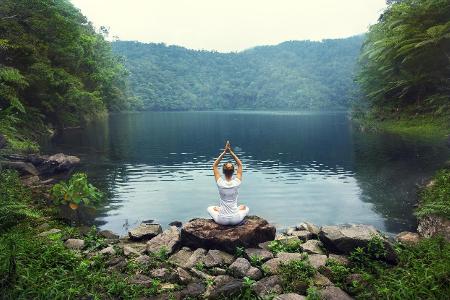 Yoga im Urlaub - diese Fotos nerven