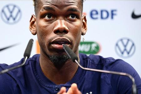 UEFA stellt muslimischen Spielern Entscheidung mit Bierflaschen frei UEFA stellt muslimischen Spielern Entscheidung mit Bierflaschen frei