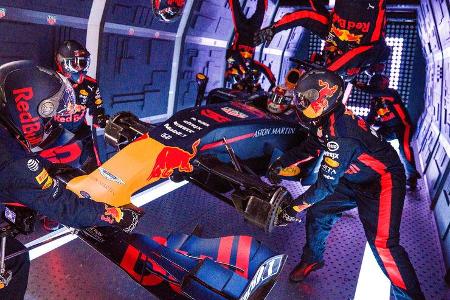 Red Bull - Boxenstopp in Schwerelosigkeit - Parabelflug - 2019