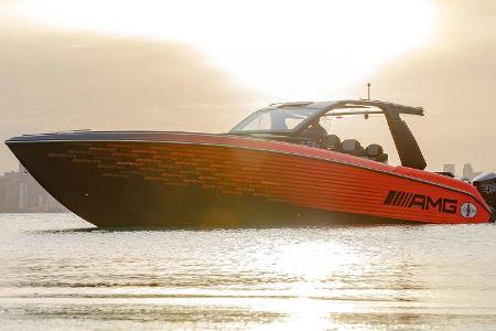 Cigarette 41' Nighthawk AMG Black Series Powerboat