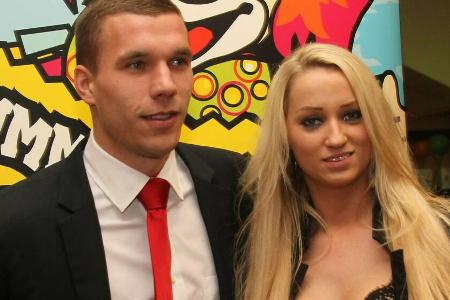 Lukas Podolski und Ehefrau Monika heirateten 2011. Lukas Podolski und Ehefrau Monika heirateten 2011.