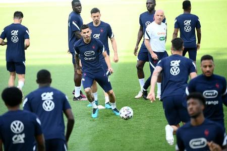 Frankreich, England, Tschechien, Schweden und Schweiz im EM-Achtelfinale Frankreich, England, Tschechien, Schweden und Schweiz im EM-Achtelfinale