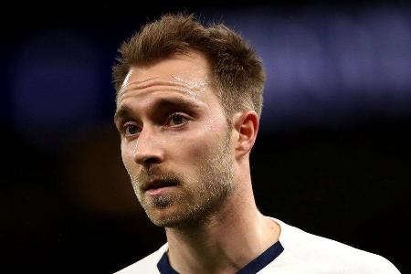 Der dänische Nationalspieler Christian Eriksen erlitt am Samstag (12. Juni) einen Herzstillstand auf dem Spielfeld. Der dänische Nationalspieler Christian Eriksen erlitt am Samstag (12. Juni) einen Herzstillstand auf dem Spielfeld.